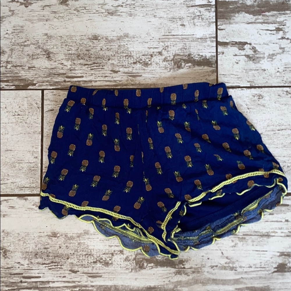 Pineapple shorts